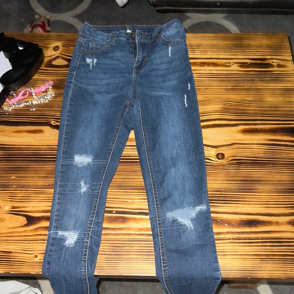 skinny ripped jeans